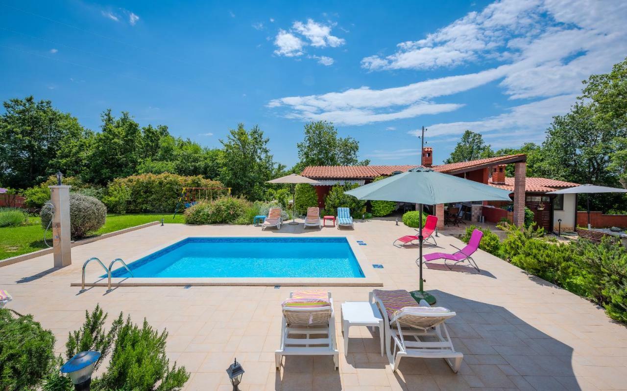 Hacienda Rosemary Villa Muntić Kültér fotó