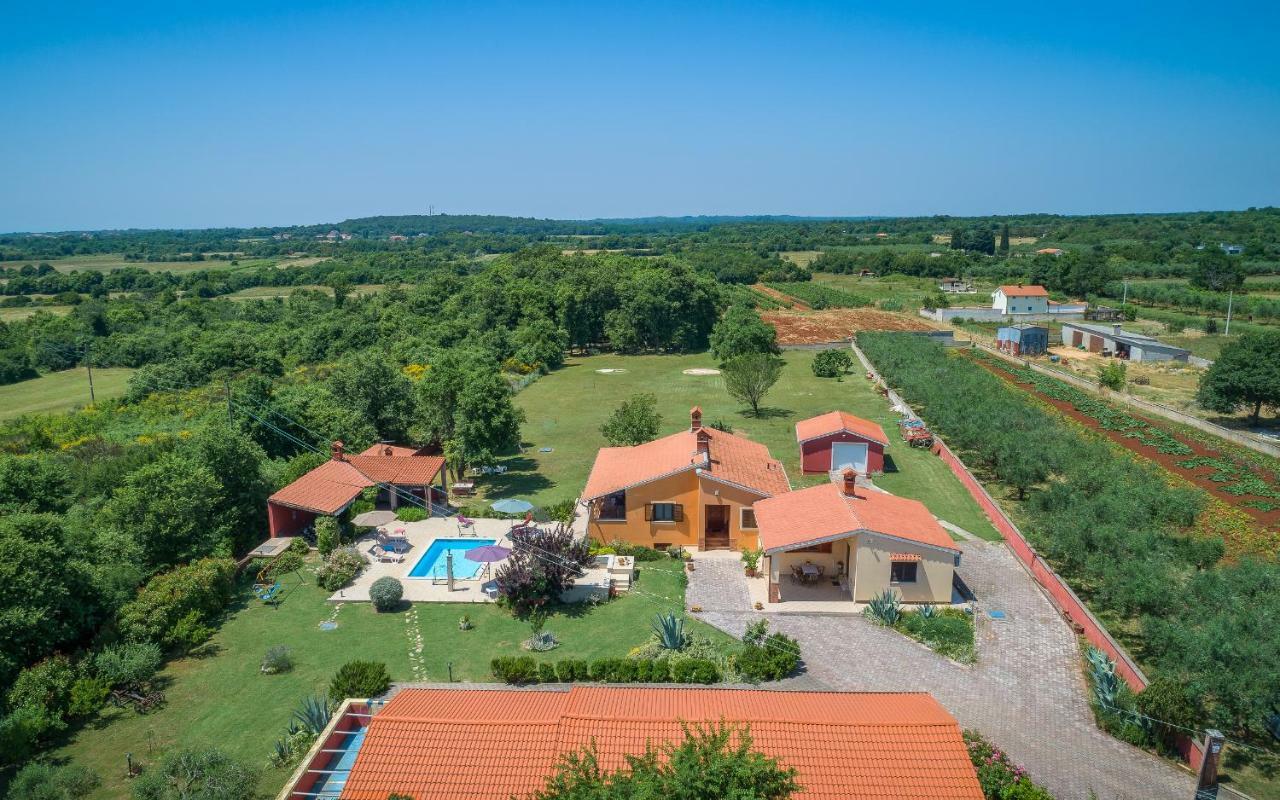 Hacienda Rosemary Villa Muntić Kültér fotó